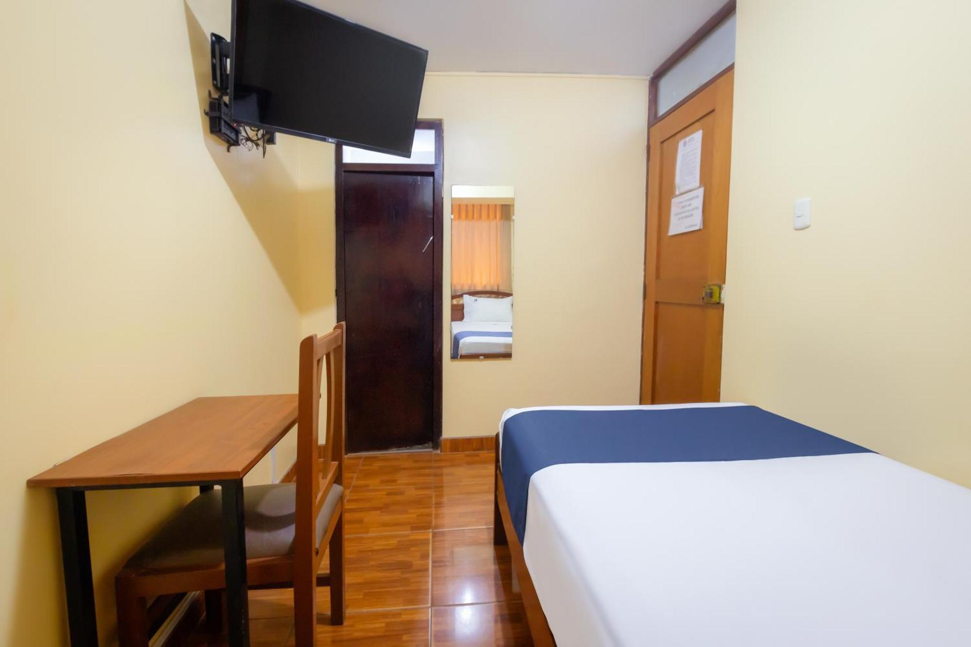 Hotel Italia I Chiclayo Esterno foto
